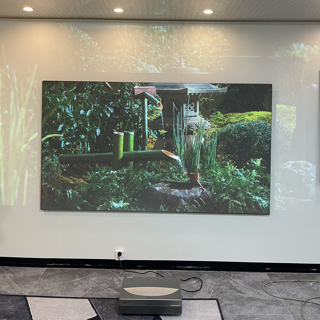 2027 La più recente MIVISION 1 - Alr Ambient Light Rejecting Projector Screen recensione e prezzo