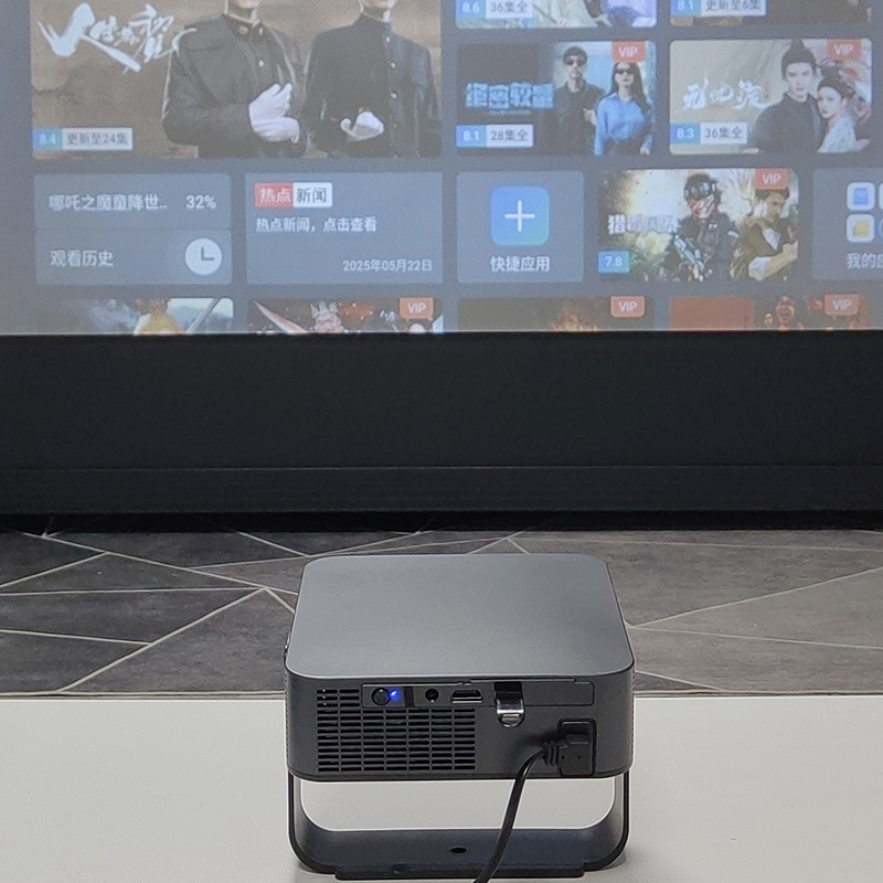AI Smart 8500 lumen Z6 Mini pr - Auto Focus Keystone Correction Projector recensione e prezzo