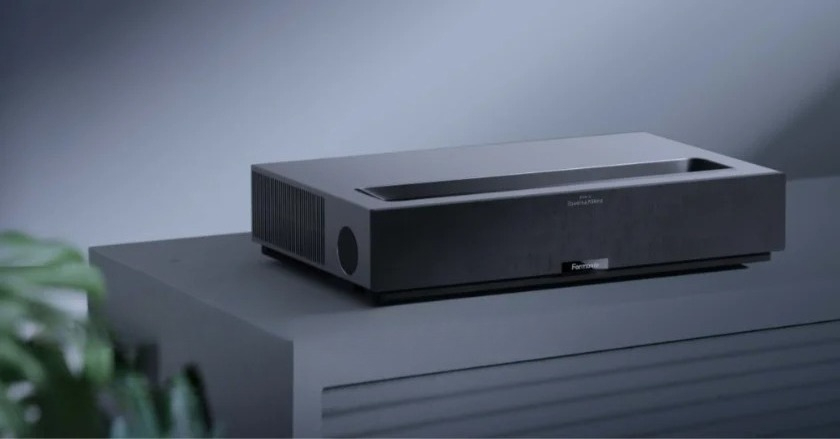 at-Cinema Edge Ultra Short Thr - Ultra Short Throw Laser Projector 4K recensione e prezzo